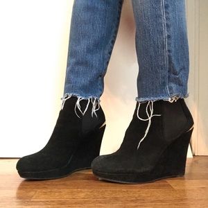 Jessica Simpson⚡️Wedges